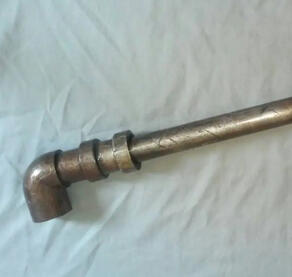 Metal Pipes/Clanging